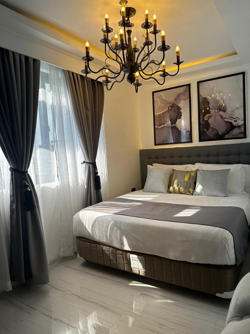 Apartamento Makati Isabela Luxury Manila Exterior foto